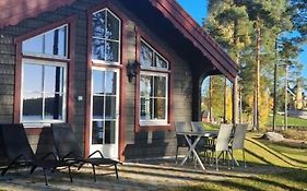 Lakeside Log Cabin Fraemby Udde Falun