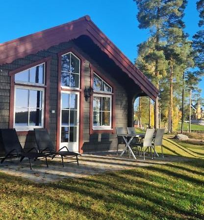 Lakeside Log Cabin Fraemby Udde Falun Extérieur photo