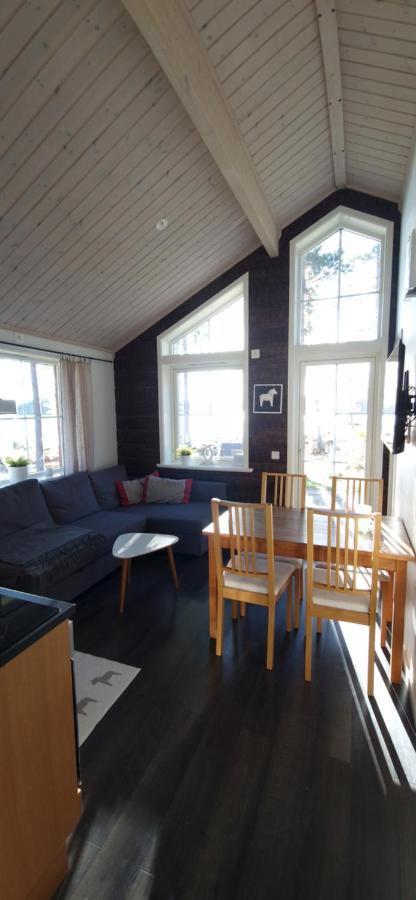 Lakeside Log Cabin Fraemby Udde Falun Extérieur photo