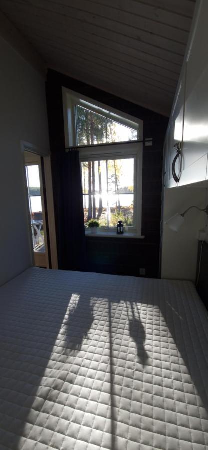 Lakeside Log Cabin Fraemby Udde Falun Extérieur photo
