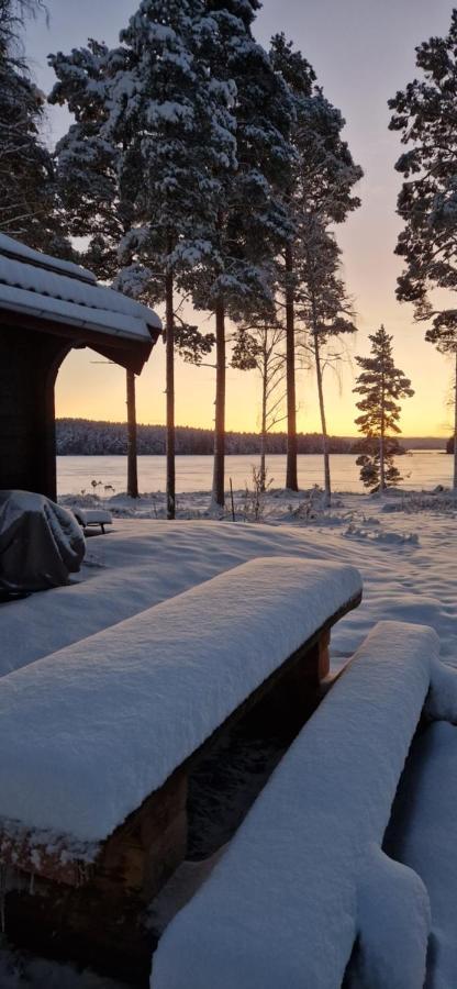 Lakeside Log Cabin Fraemby Udde Falun Extérieur photo
